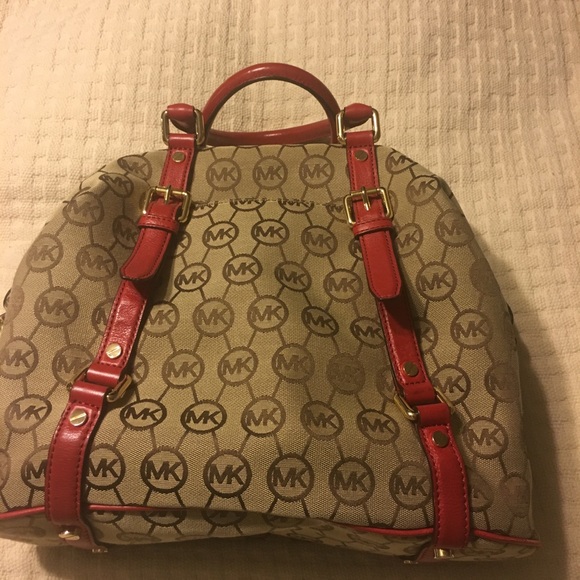 Michael Kors purse - Picture 2 of 3